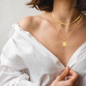 JoycuFF Gold Necklace for Women, Layered Trendy Jewelry for Teen Girls Aesthetic Birthday Gifts for Best Friends Initial Necklace Letter A Pendent 18K Gold Plated