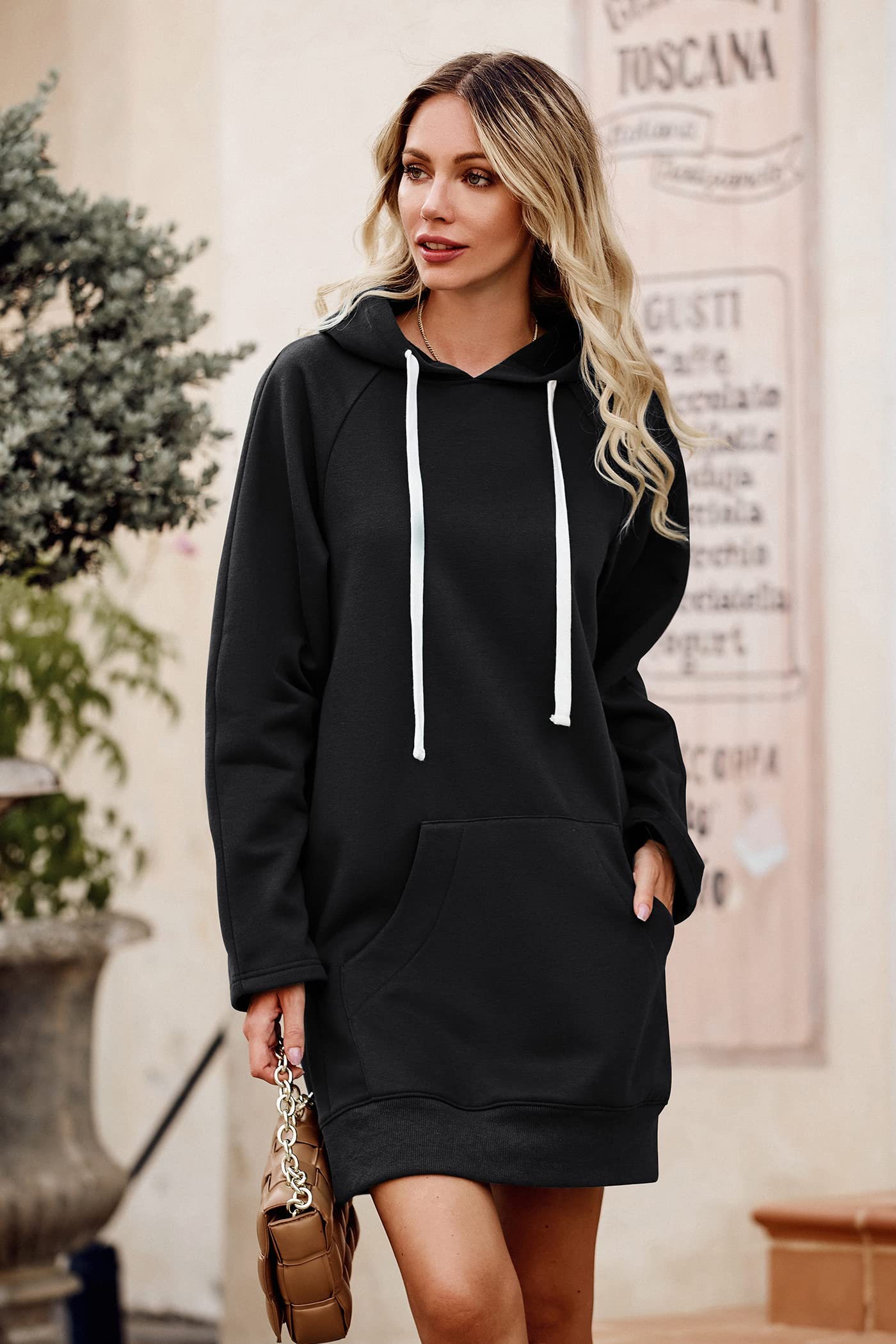 PRETTYGARDEN Women's Casual Pullover Sweatshirt Long Sleeve Split Hem Hoodie Dress with Kangaroo Pocket (Black,X-Large)