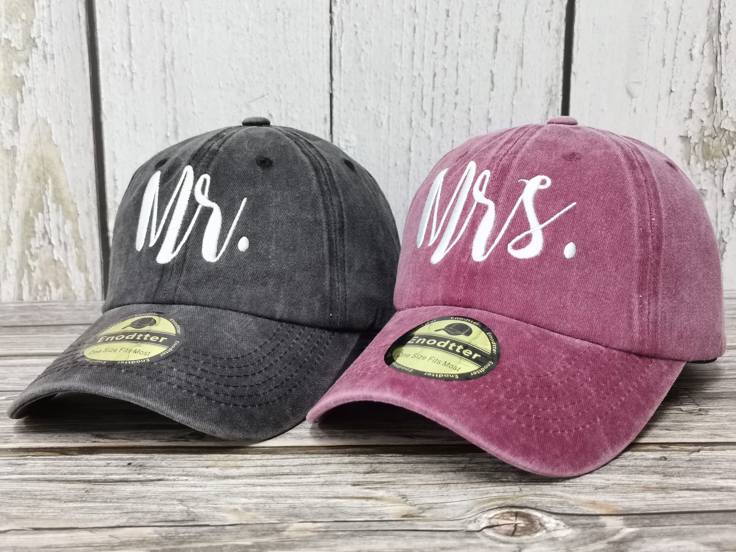 Enodtter Mr and Mrs Hats, Hubby Wifey Embroidered Bride Groom Matching Baseball Caps, Newlywed Honeymoon and Wedding Gift for Couples, Bridal Gift