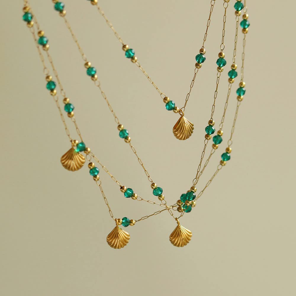 JXGXB Golden Small Shell Necklace, Vintage Hawaii Beach Green Beads 18k Titanium Steel Gold Plated Jewelry