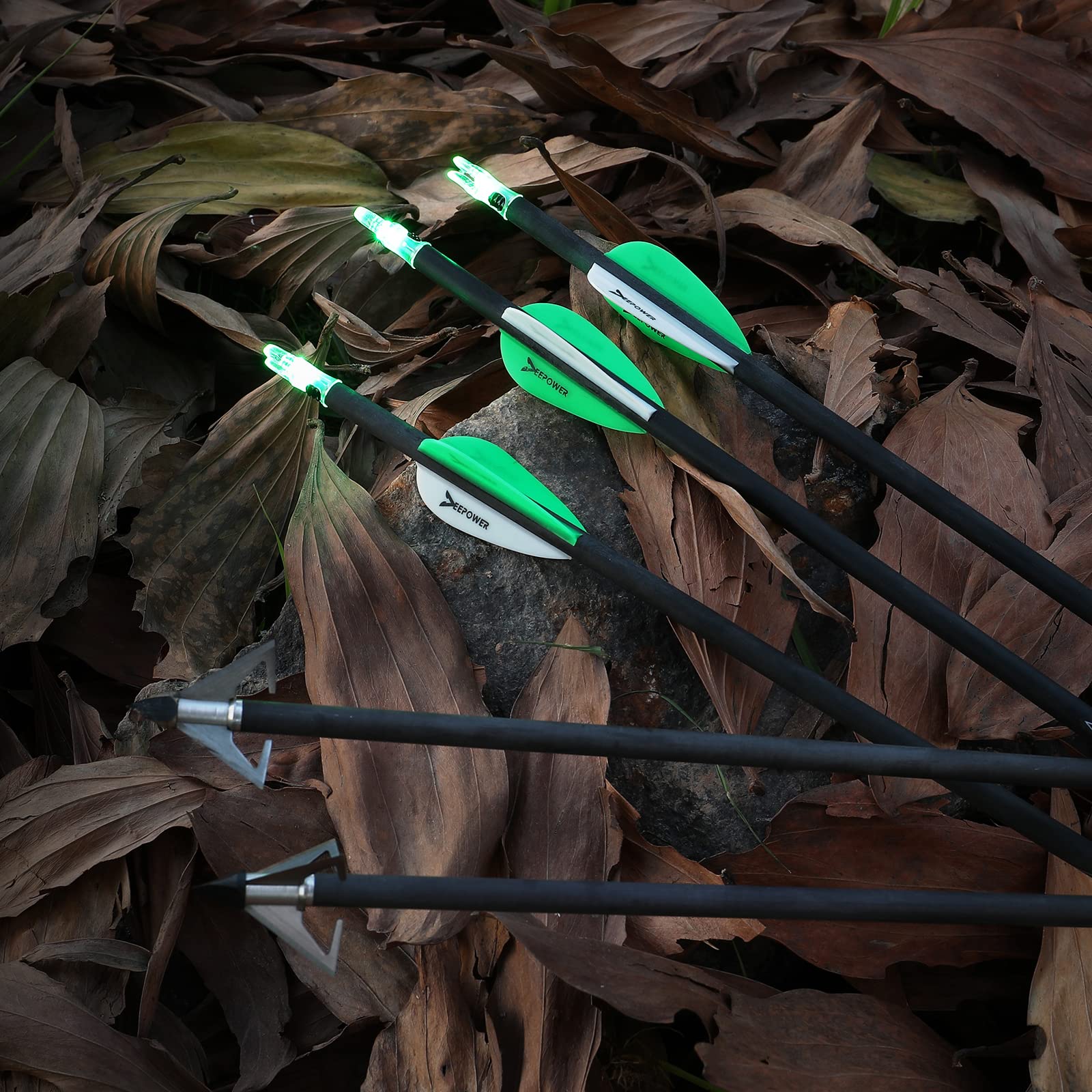 DEEPOWER 6 Pack 31 inch 100% Carbon Arrows with Lighted Nocks and Broadheads for Compound Bow and Recurve Bow Shaft Spine 350/400/500