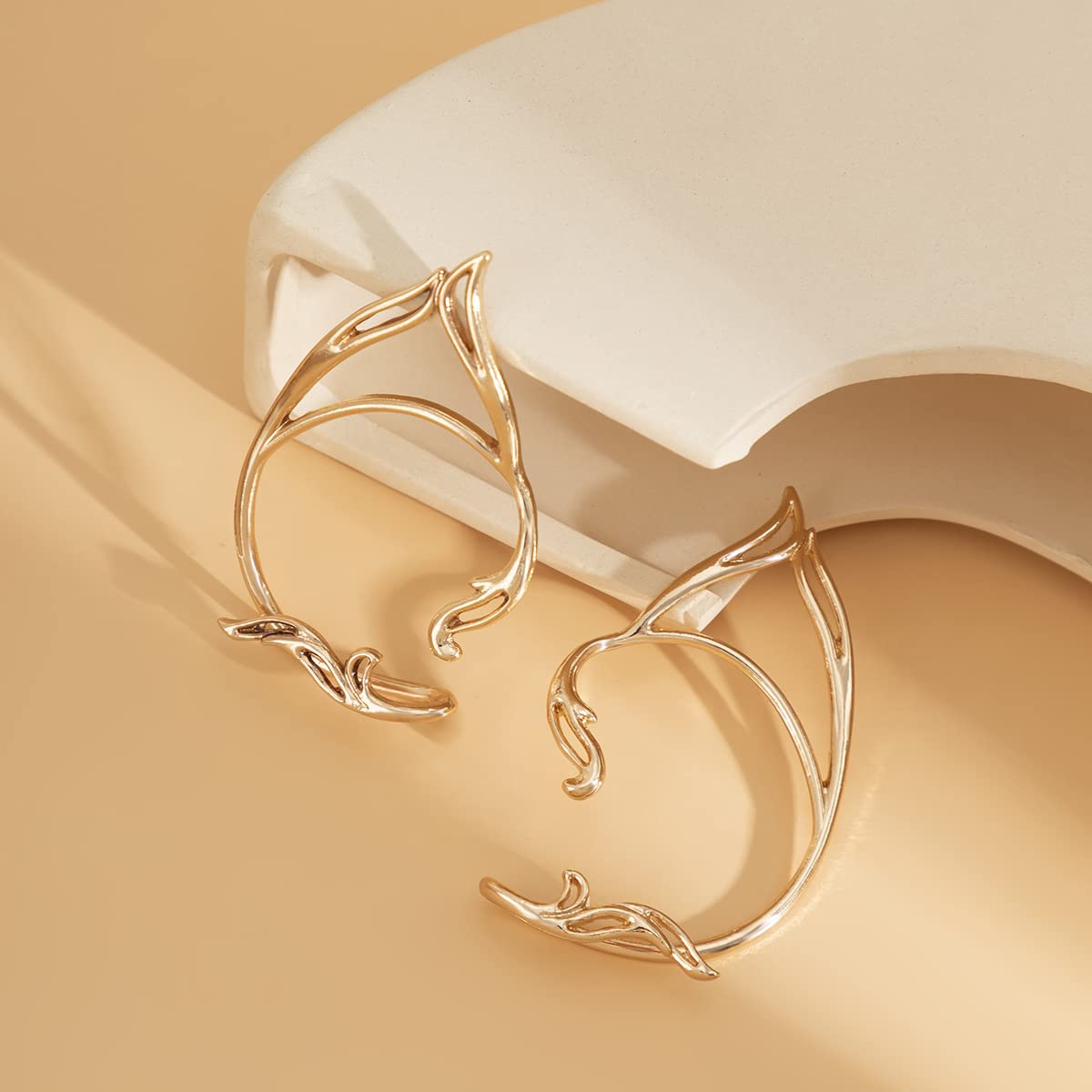 kenjudess Gothic Elf Ear Cuffs 2pcs Cute Cat Ear Wrap Non-Pierced Cartilage Climber Earrings Cosplay Party Ear Accessories for Women Teens Girls (Gold)