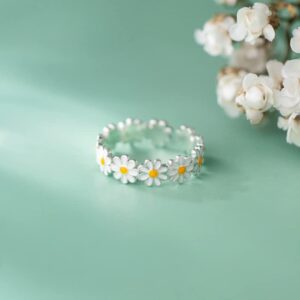 Fashionable Droplet Design Trendy Korean Daisy Flower Rings for Women Finger Ring Fine Jewelry