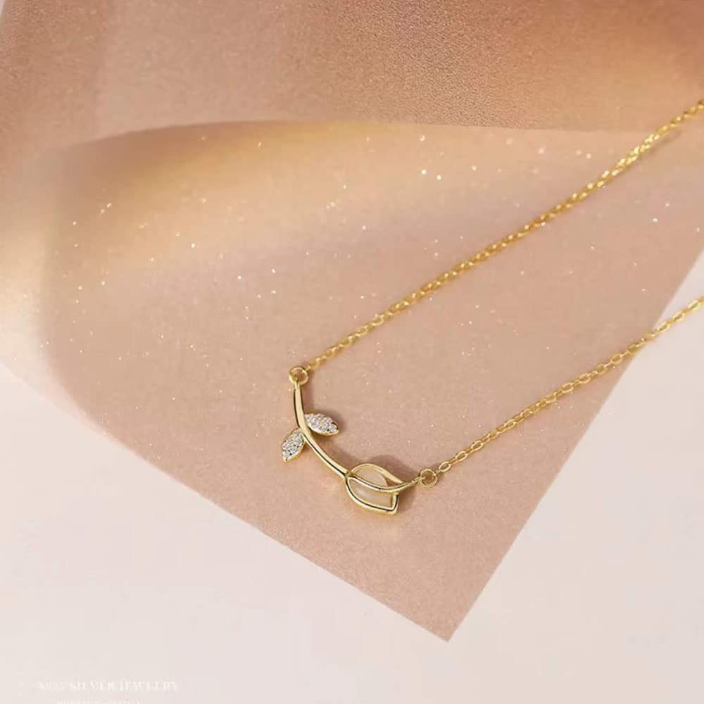 Tulip Necklace 925 Sterling Silver Gold Plated Tulip Necklace for Women Girls Tulip Pendant Necklace Chain Choker Tulip Flower Necklace (gold)