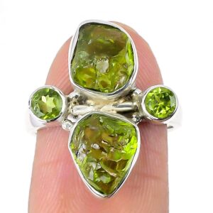 AUDRIELLE 925 Sterling Silver Ring, Peridot Gemstone, Free Shape Handmade Adjustable