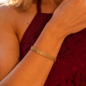 LIFETIME JEWELRY 8.5mm Designer Mesh Ladies Bracelet 24k Gold Plated for Women (Gold, 7 inches)