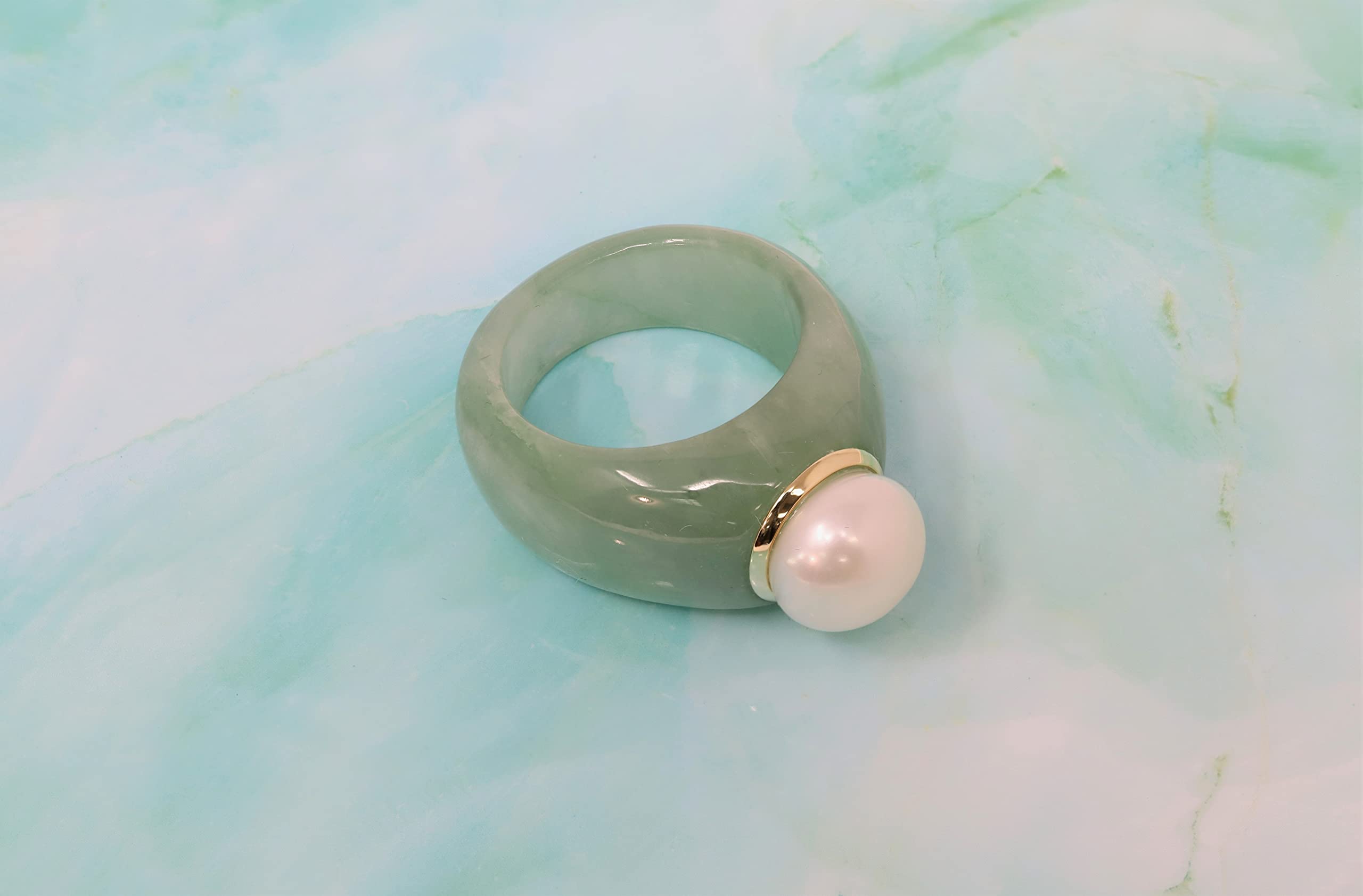 KOKAV 14K Yellow Gold with Jade and 10 mm Freshwater Pearl Statement Ring (5)