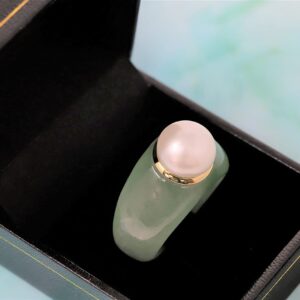 KOKAV 14K Yellow Gold with Jade and 10 mm Freshwater Pearl Statement Ring (5)