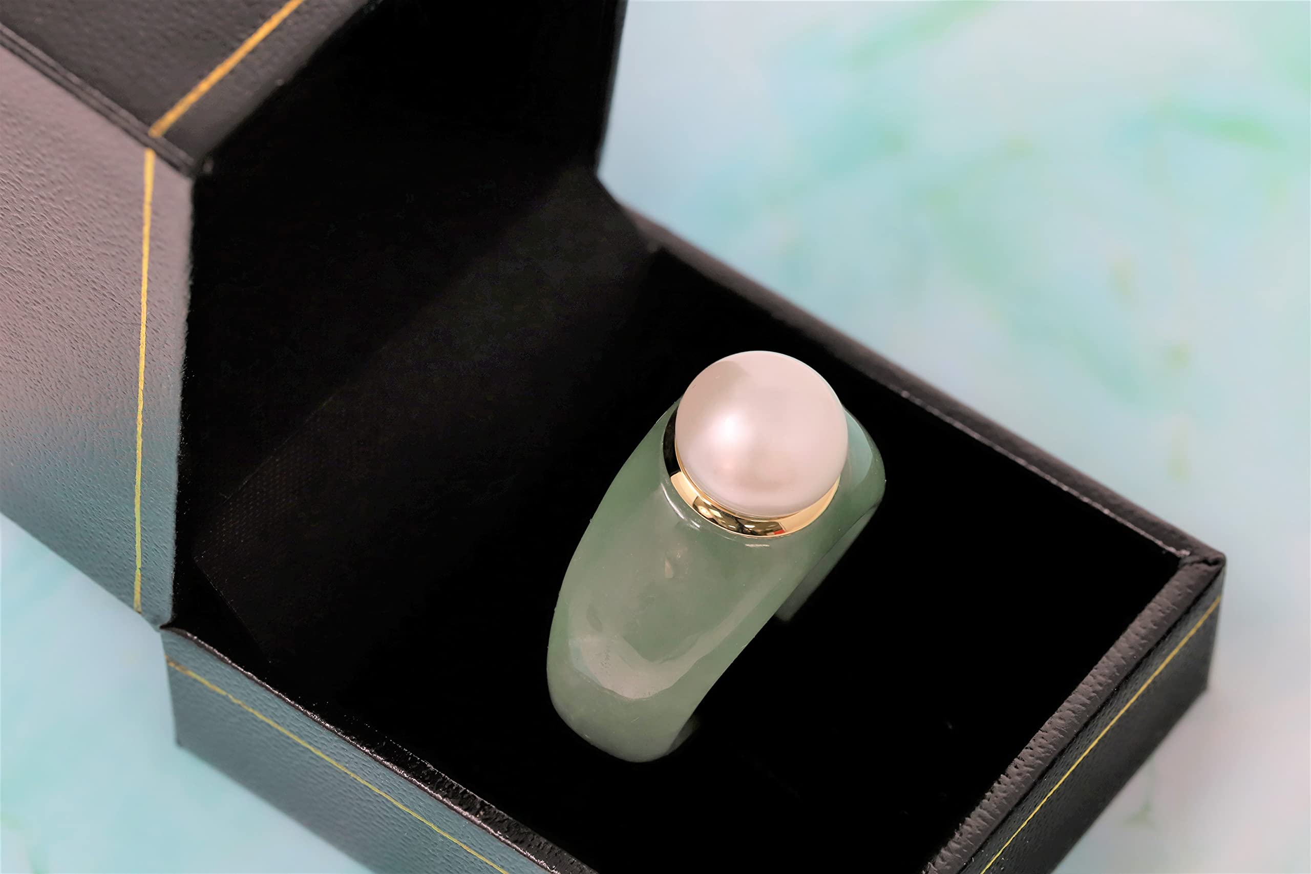 KOKAV 14K Yellow Gold with Jade and 10 mm Freshwater Pearl Statement Ring (5)