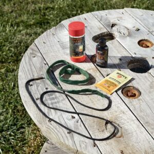 Hoppes Boresnake CLP Cleaning Kit for .22/.223 Rifle, Gun Snake for Gun Cleaning Kit, Multi (210556)