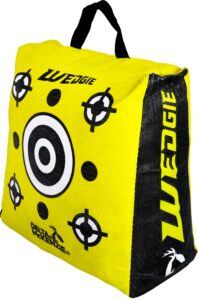 delta mckenzie 20" wedgie bag target, yellow (79656)