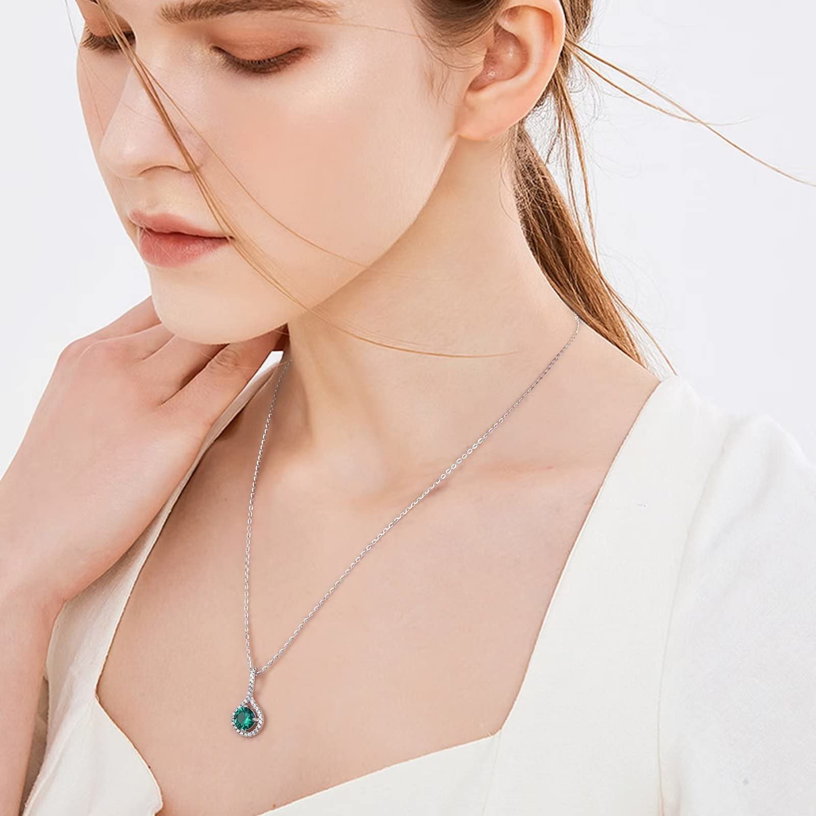 Ursilver Emerald Necklace for Women - S925 Sterling Silver Birthstone Necklace 2CT Emerald Necklace May Birthday Gifts May Birthstone Necklace May Birthstone Jewelry Mothers Day Gifts for Women