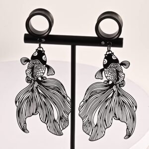 DOEARKO 2PCS Ear Gauges Cool Fish-Pendant 316 Hypoallergenic Stainless Steel Dangle Ear Plugs Tunnels Gauges Stretcher Pair Selling 2g 0g Piercing Body Jewelry (14mm(9/16"), Black)