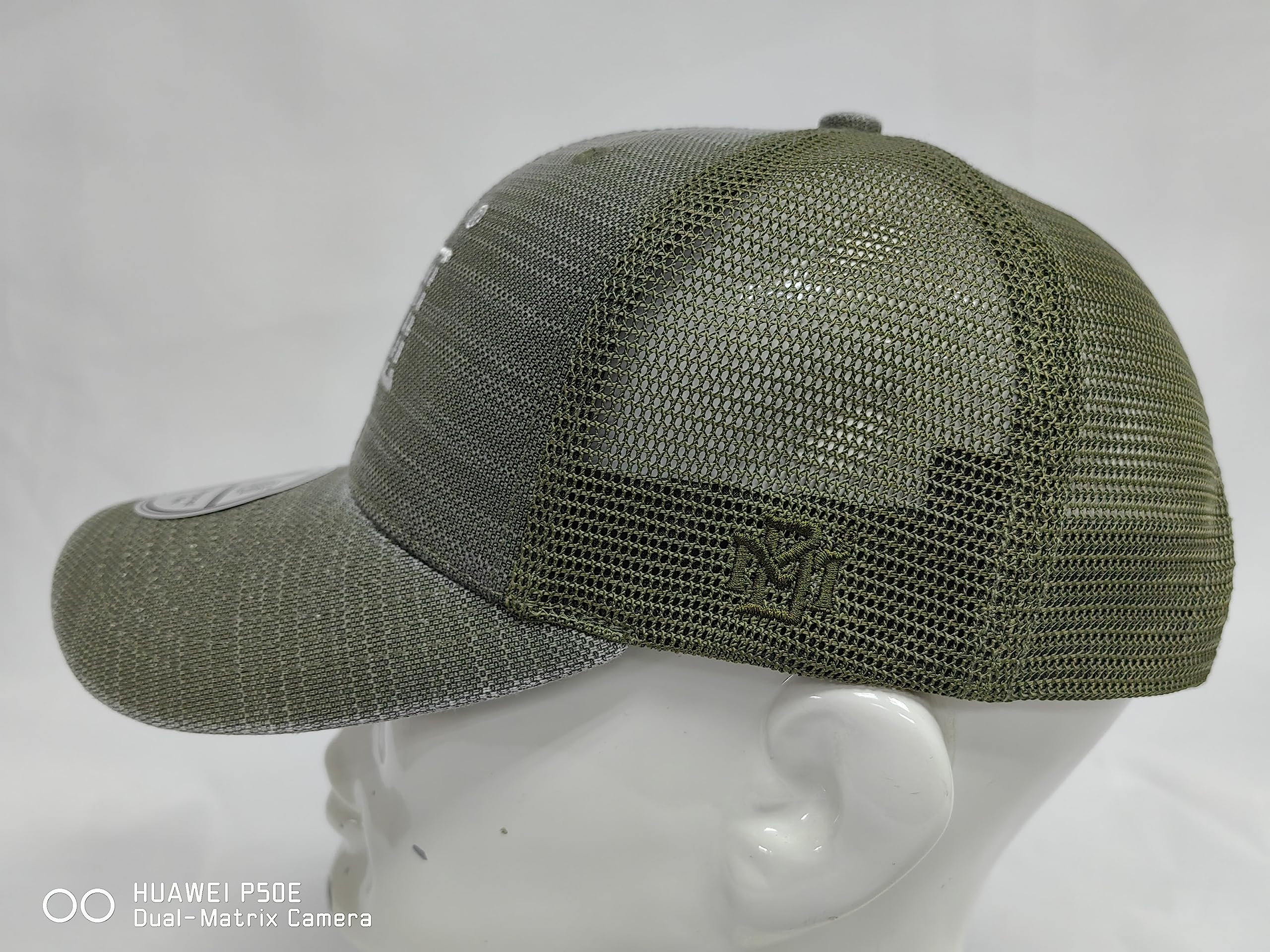 Adjusted Size Washed Cap Closure Popular Fitted Style .100% Cotton 100% Polyester. No Logo. Bottle Green/Green