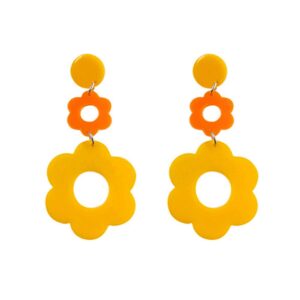 Acrylic Flower Earrings for Women,Double Daisy Drop Earrings,Resin Flowers Floral Earrings for Women Y2k Yellow White Flowers 60/70s Earrings (Yellow)