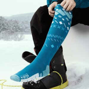 OutdoorMaster Unisex Ski Socks,Skiing and Snowboarding Socks for Men & Women with Over the Calf Design/Non-Slip Cuff