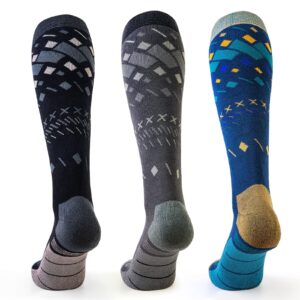 outdoormaster unisex ski socks,skiing and snowboarding socks for men & women with over the calf design/non-slip cuff