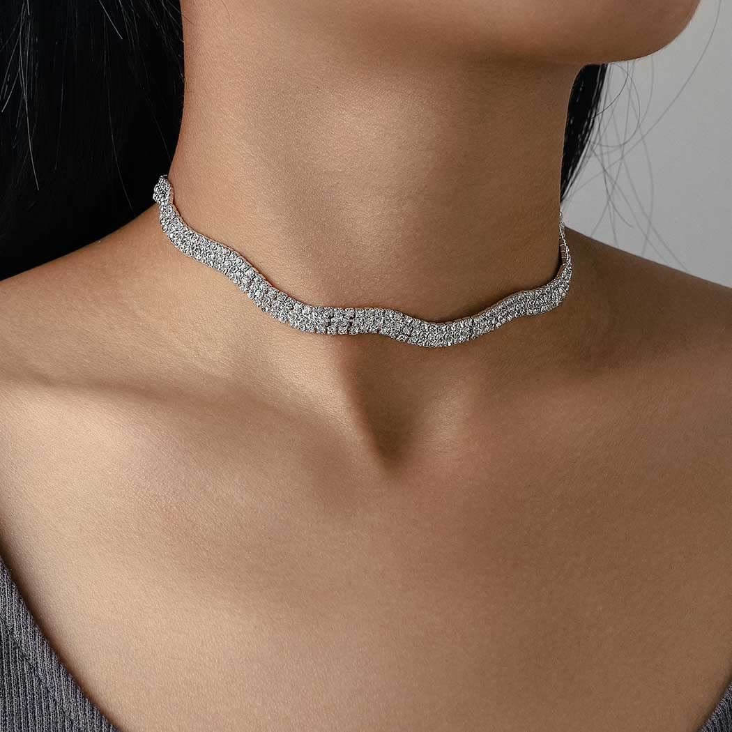 Chennie Rhinestone Choker Necklace Silver Crystal Necklaces Fashion Water Ripple Clavicle Chain Party Sparkly Adjustable Chain Jewerly for Women and Girls