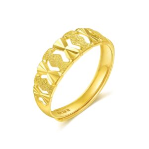 CHOW SANG SANG 999.9 24K Solid Gold Price-by-Weight 2.99g Gold Shimmering and Polished Finished Band Ring for Women 28602R | Size Adjustable