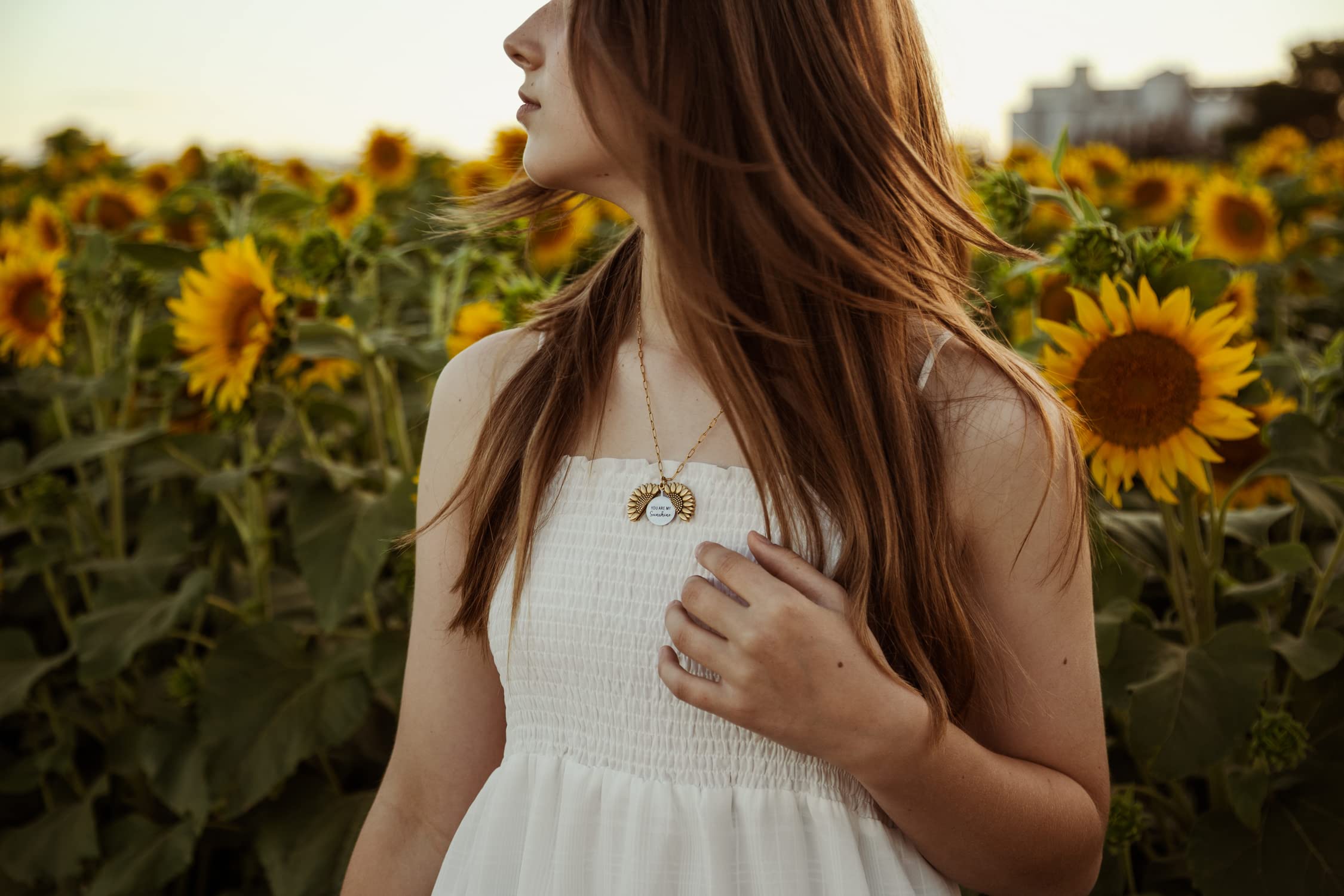 Suavell You Are My Sunshine - Sunflower Necklace Locket for Women. 18K Gold Plated Pendant with Engraved Hidden Message – Gifts for Women, Mom, Mother, Daughter, Sister.