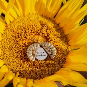 Suavell You Are My Sunshine - Sunflower Necklace Locket for Women. 18K Gold Plated Pendant with Engraved Hidden Message – Gifts for Women, Mom, Mother, Daughter, Sister.