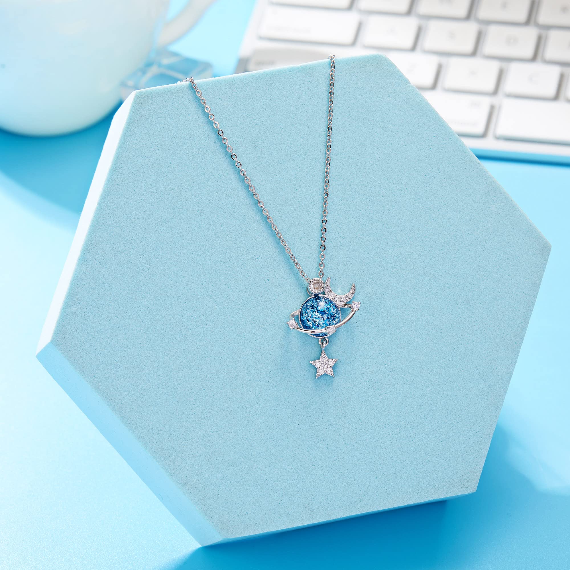 Harlermoon To My Beautiful Granddaughter Necklace Cubic-Zirconia Moon and Star Necklace For Granddaughter Birthday Graduation Gift (to my granddaughter)