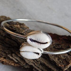 KAPISH INTERNATIONALS Handcrafted Sterling Silver Bangle with Money Cowrie Shell Accent - Adjustable Natural Shell Bracelet for Elegant Jewelry Statement - 2 To 2.5 Inch Adjustable