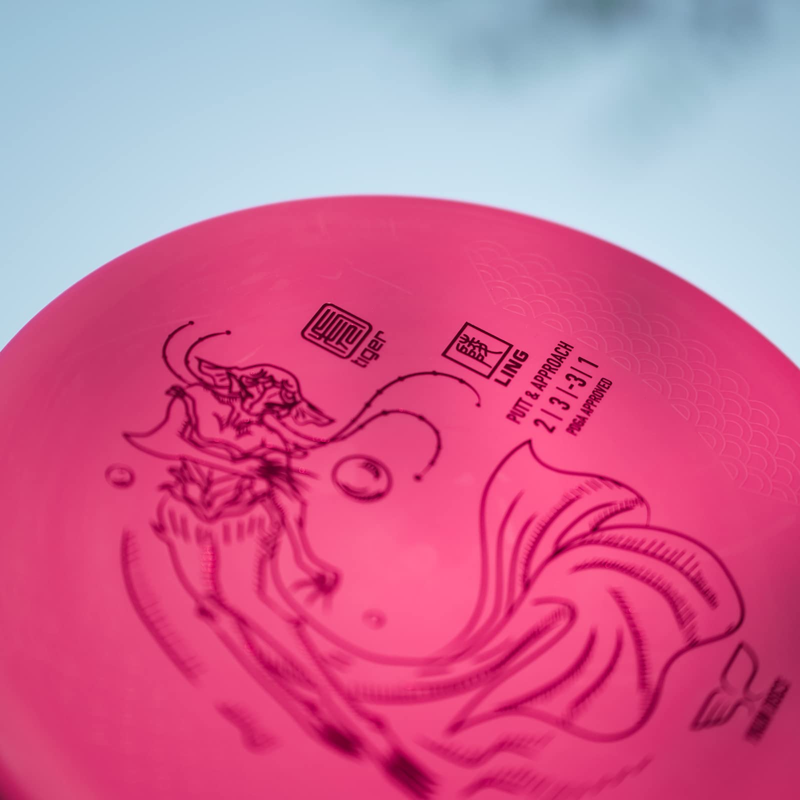 Yikun Professional Disc Golf Putter Putt & Approach 165-170g Straight Flying High Glide Putter Perfect for Outdoor Games and Competition (Pink)