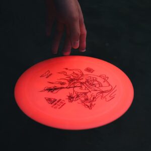 Yikun Disc Golf Disc Floating Disk Fairway Driver 150-160g Disc Golf Fairway Driver Perfect for Outdoor Games Floats in Water[Dics Shade Color May Vary]