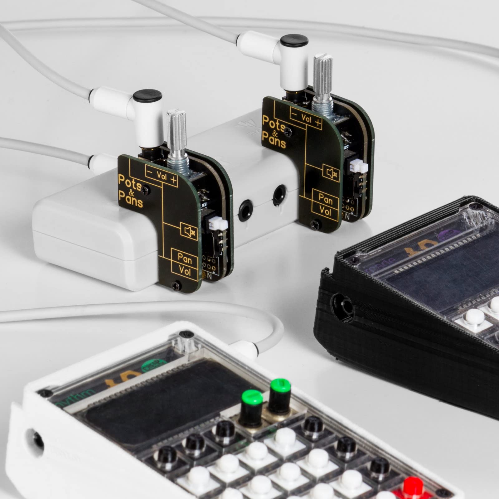 myVolts Pots and Pans - potentiometer volume control with pan mode and mute button