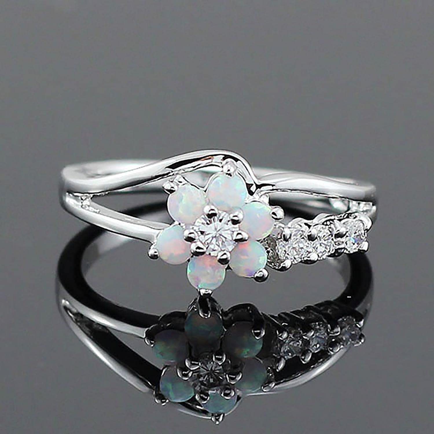 Exquisite Floral Opal Ring for Womens Pink/White Zircon Jewelry Rings Vintage Ladies Copper Ring Engagement Ring