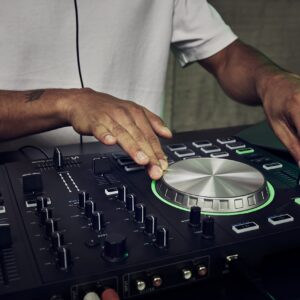 Tiesto DJ Learning Decks For Beginners, DJ Controller, DJ Mixer