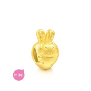 CHOW SANG SANG 999 24K Solid Gold Mini Charm Carrot Rabbit Charm Blessing Bracelet for Women 93571C