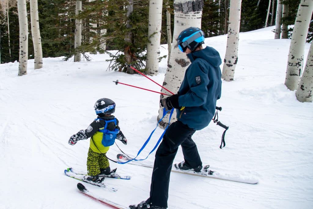 skiguard Ski Harness Trainer for Kids: Teach Your Child The Speed Control of Skiing and Snowboarding - Shock Absorbing Leashes - Mini Backpack - Adjustable Seat Harness - Perfect for Beginners