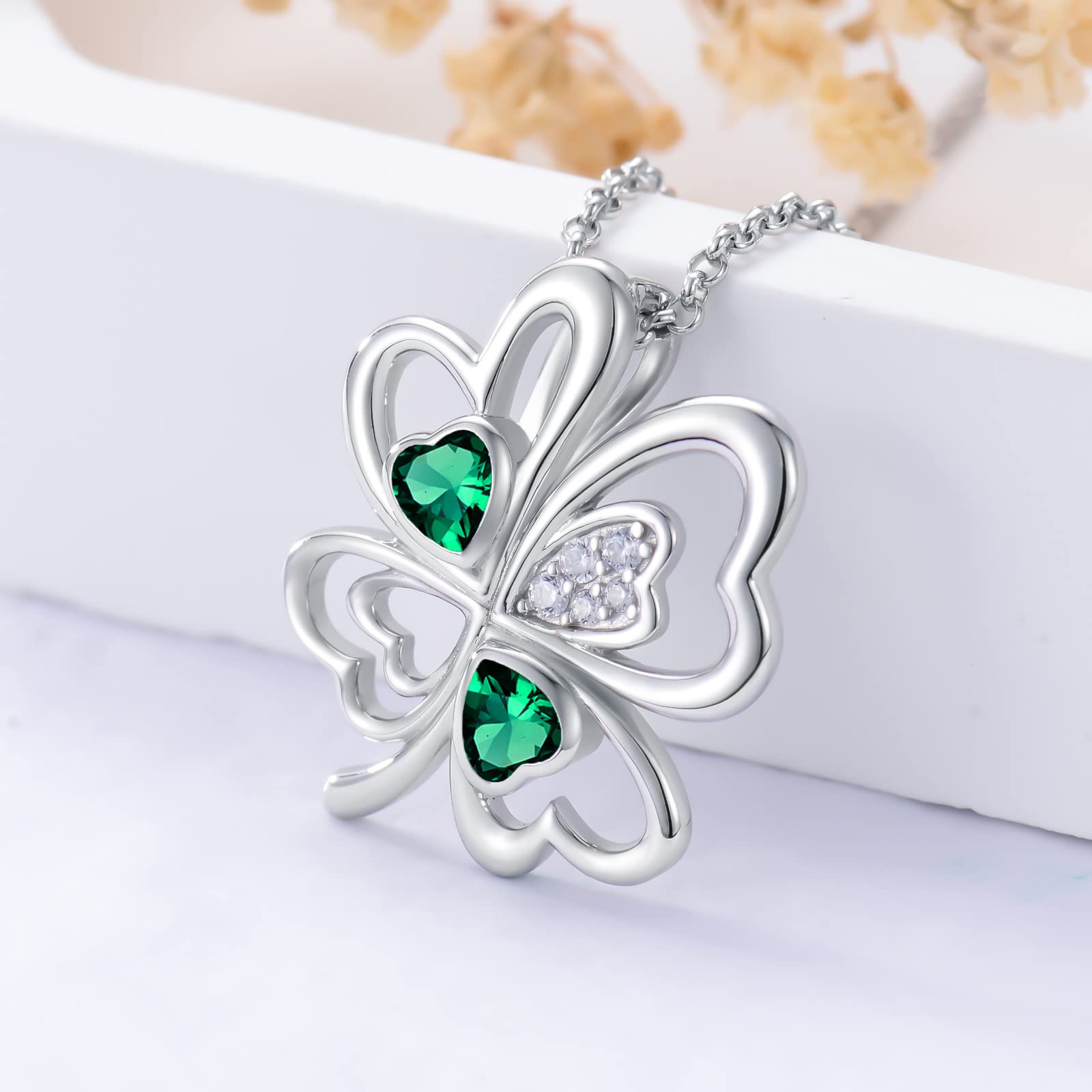 Dorunmo Clover Necklace 925 Sterling Silver 4 Leaf Clover Necklaces St Patrick’s Day Pendant Shamrock Charm Lucky Heart Irish Jewelry Green Clover Leaf Gifts for Women Girl Mom Friends