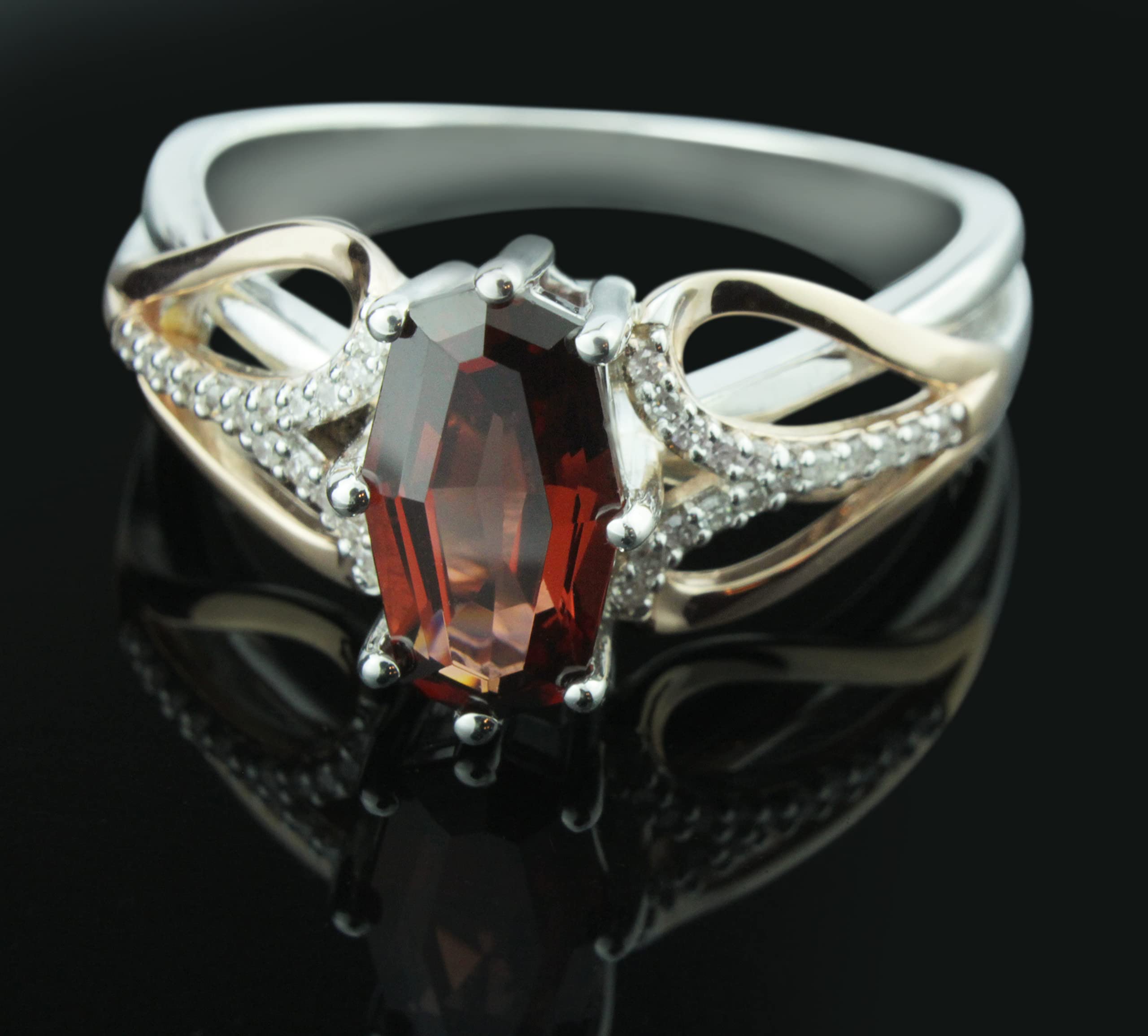 Belantina Heartland By Beverley Mitchell 10K Rose Gold with .925 Sterling Silver 10x5.5mm Special Cut Garnet & Diamond Accented Statement Ring (H-I, I2-I3) - Size 8