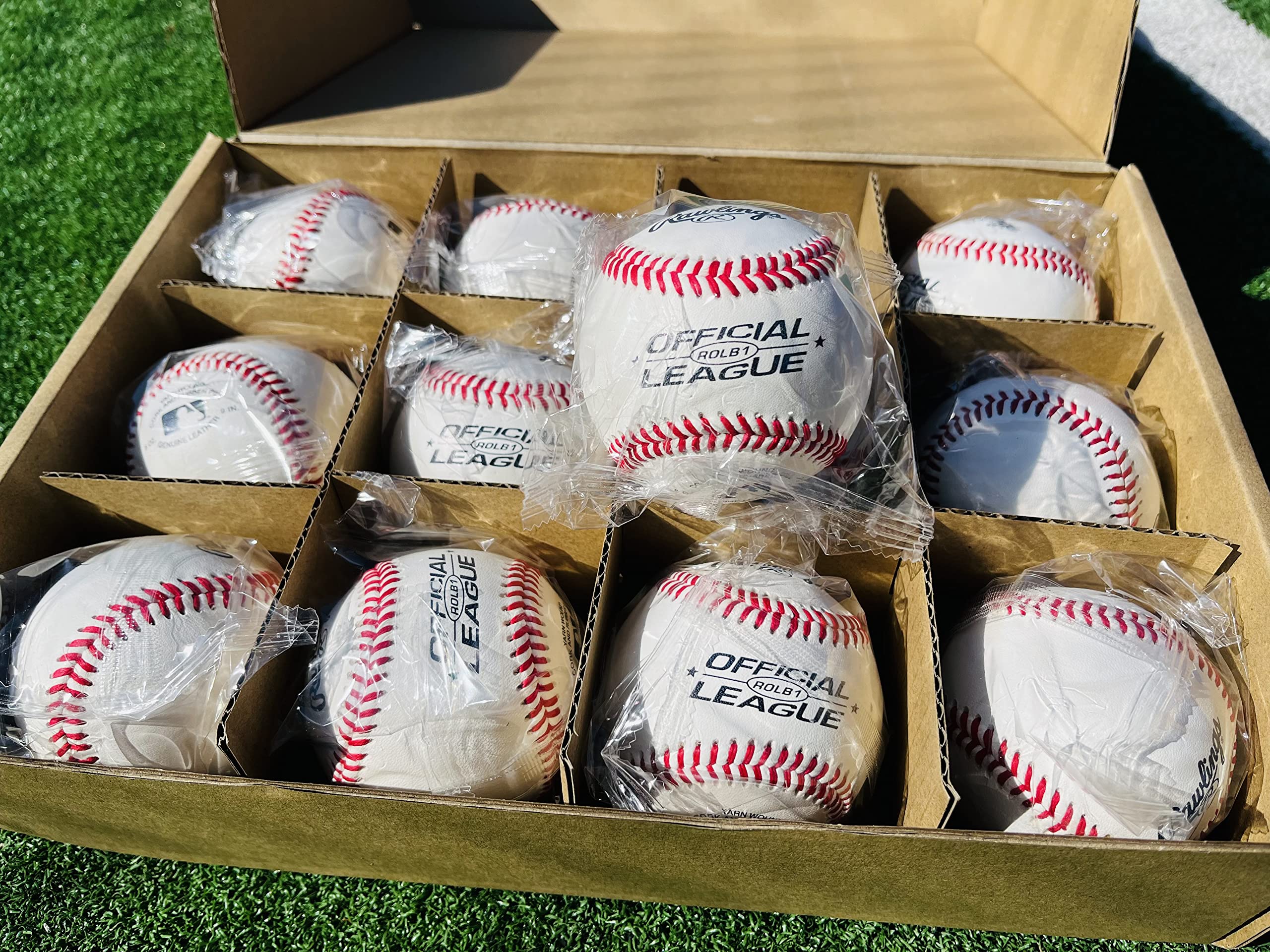 Rawlings | Official League Baseballs | Competition Grade | ROLB1 | Youth/14U | Game/Practice Use | 12 Count, White