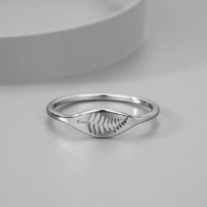 QIAMNI Fashion Stainless Steel Nature Fern Leaf Ring For Women Woodland Jewelry Plants Leaves Finger Rings Wedding Gifts (SILVER)