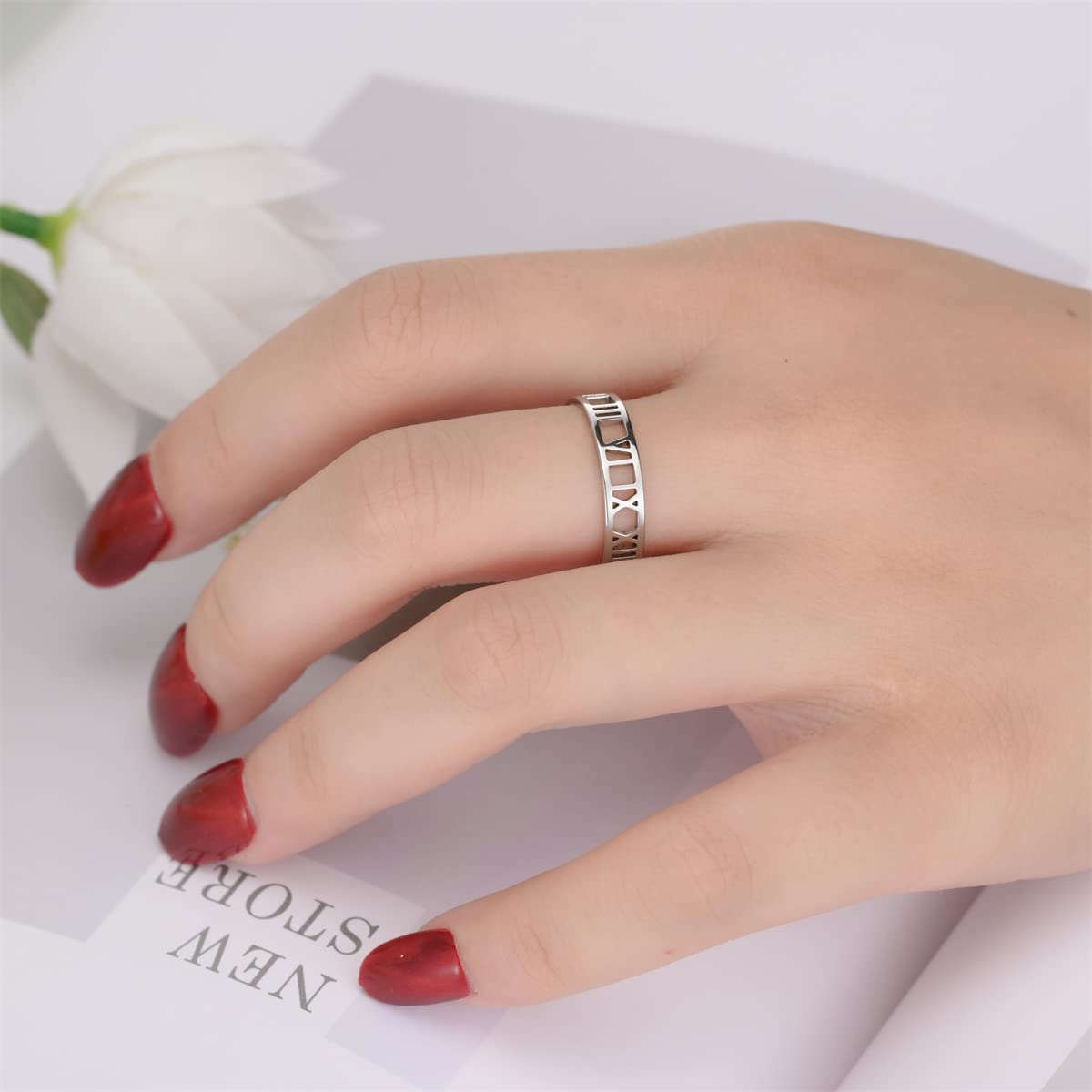 4pcs Hollow Out Roman Numeral Rings Set Stainless Steel Gold Plated Delicate Elegant Unisex Band Rings-7