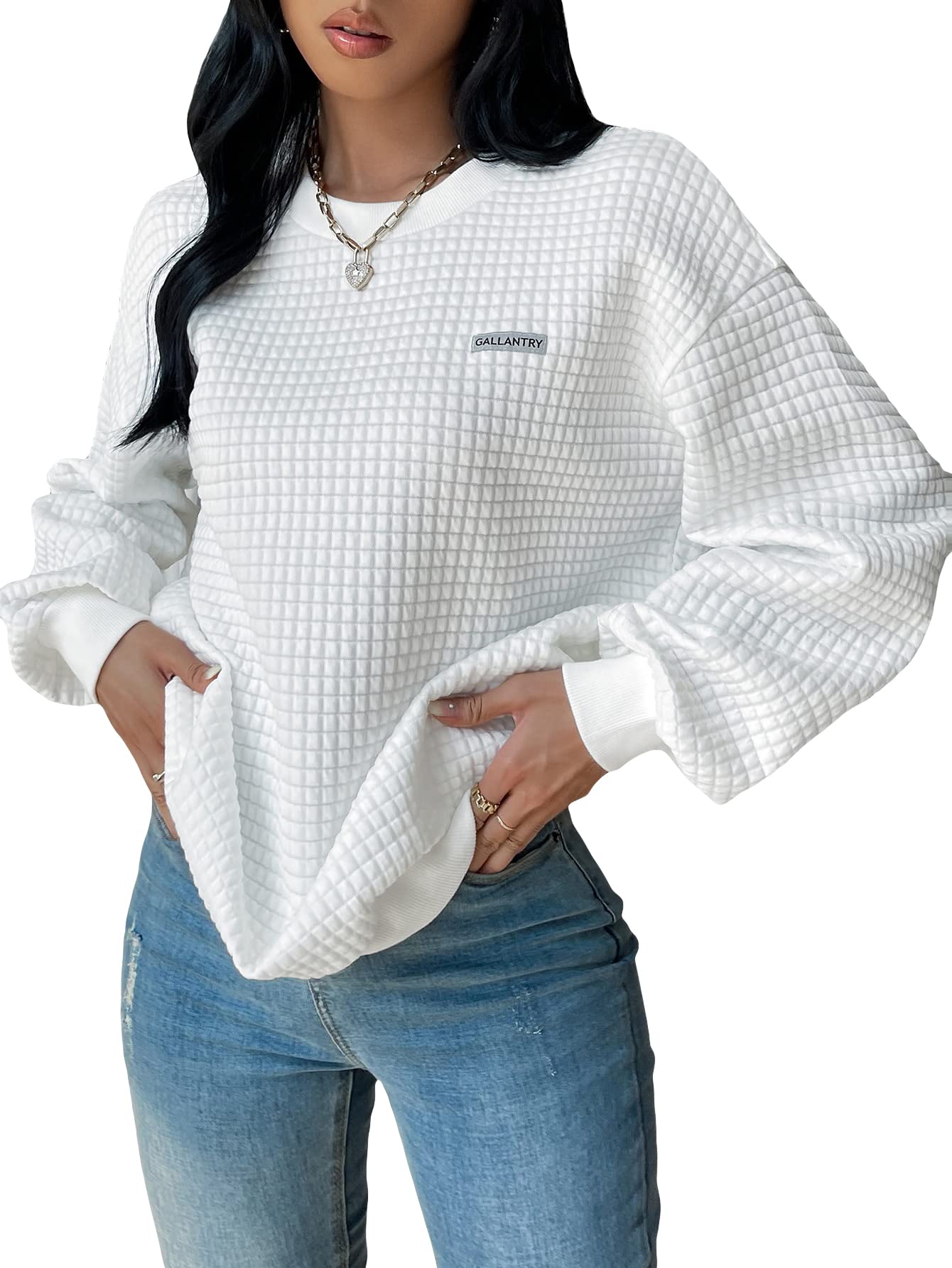 WDIRARA Women's Letter Patch Detail Round Neck Long Sleeve Oversized Sweatshirt Pullovers White M