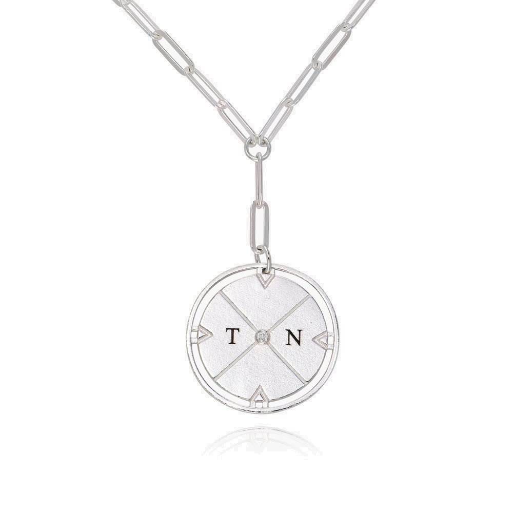 Oak&Luna – Engraved Compass Necklace – Personalised Interlocking Pendant with Initials – Gift for Her, Women, Mom - For Birthday, Mother's Day, Christmas (925 Sterling Silver)