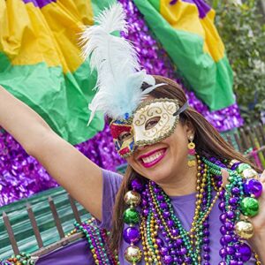 Mardi Gras Earrings for Women, Beaded Dangle Earrings Statement Carnival Earrings, Mardi Gras Accessory for Party Favors, Fat Tuesday Celebrations, Mardi Gras Parades Jewelry Gifts (Letter Mardi Gras)