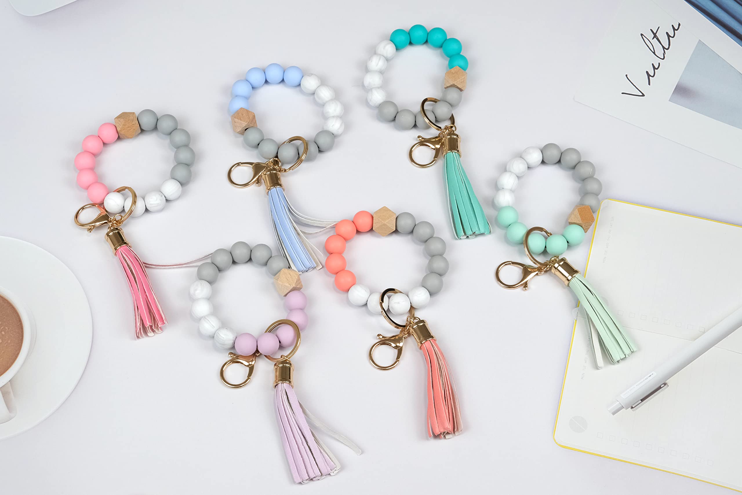 Meroqeel Silicone Beads Key Ring Keychain Bracelet Wristlet for Women, Cute Bead Car Keys Holder Chain Bangle, Stretchy Circle Beaded Keyring for Girls Small Wrist with Leather Tassel - Marble White