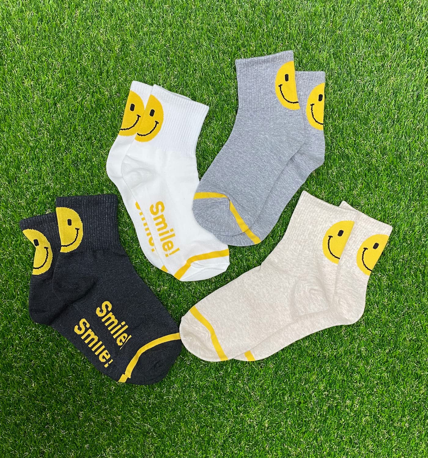 holawit Happy Face Fun Design Positive Smile Back Point Quarter Socks 4P Set