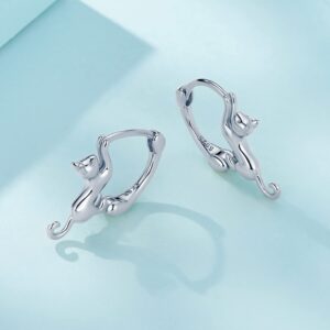 MUNDELL 925 Sterling Silver Cute Cat Tiny Huggie Hoop Earrings for Cat Lovers Hypoallergenic Earrings for Women Fine Jewelry