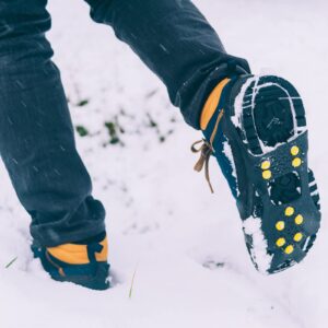 Abeillo Ice Cleats for Shoes and Boots, Silicone Ice Snow Grips Stainless Steel Shoe Spikes Grips, Shoe/Boot Traction Cleat Crampon for Walking on Snow, Ice Anti Slip Footwear