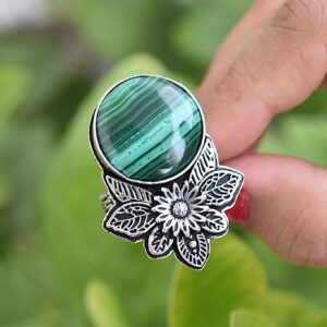 Rekha Gems Malachite Ring-925 Sterling Silver Ring-Vintage Ring-Handmade Ring-Birthday Gift-Green Gemstone Ring-Boho and Hippie Ring-Birthstone Ring-Malachite Jewelry- RMK13 (4.50 US)