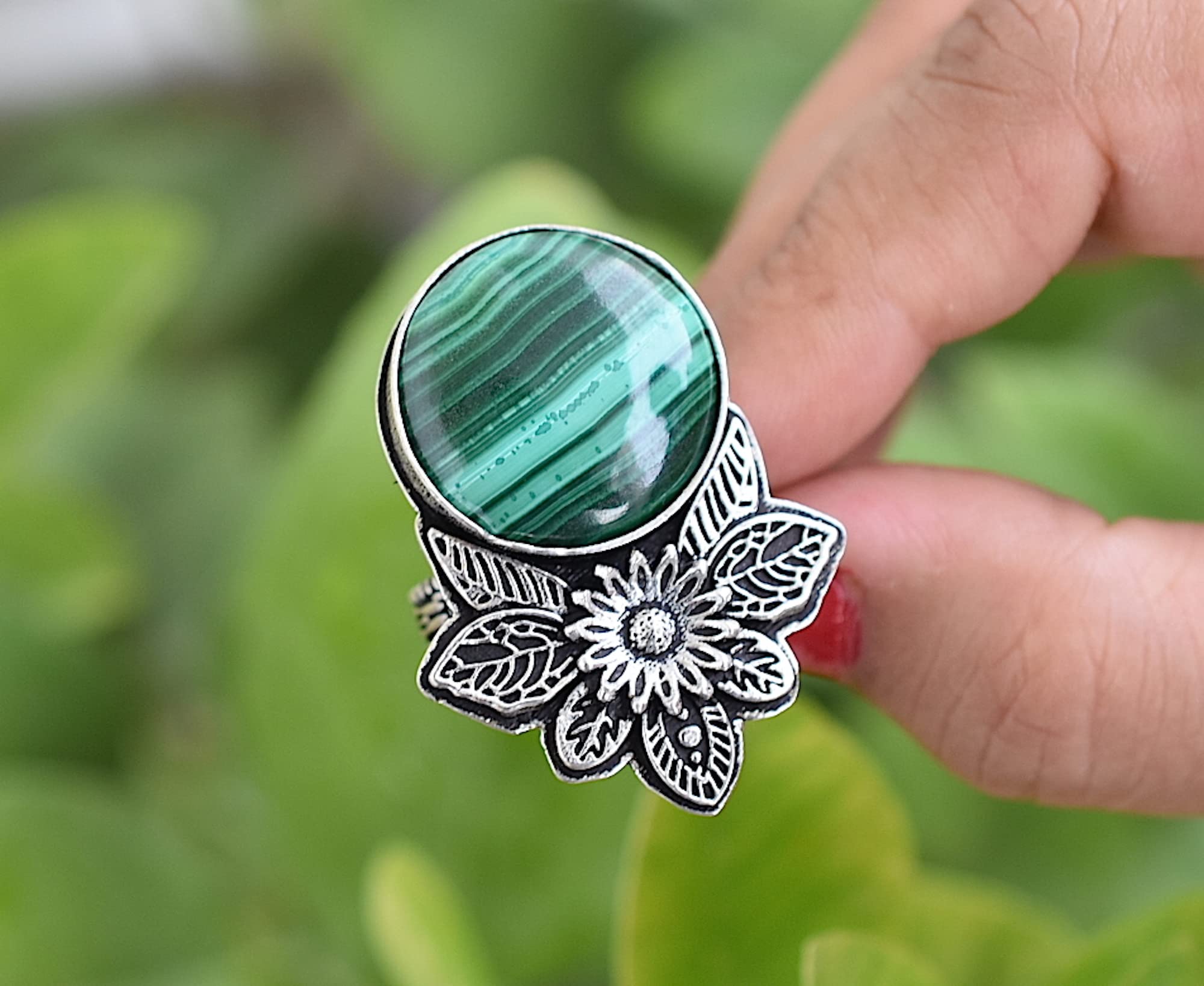 Rekha Gems Malachite Ring-925 Sterling Silver Ring-Vintage Ring-Handmade Ring-Birthday Gift-Green Gemstone Ring-Boho and Hippie Ring-Birthstone Ring-Malachite Jewelry- RMK13 (4.50 US)