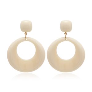 qupengxu retro simple acrylic earrings exaggerated caramel colour dangle drop earrings for women (white)