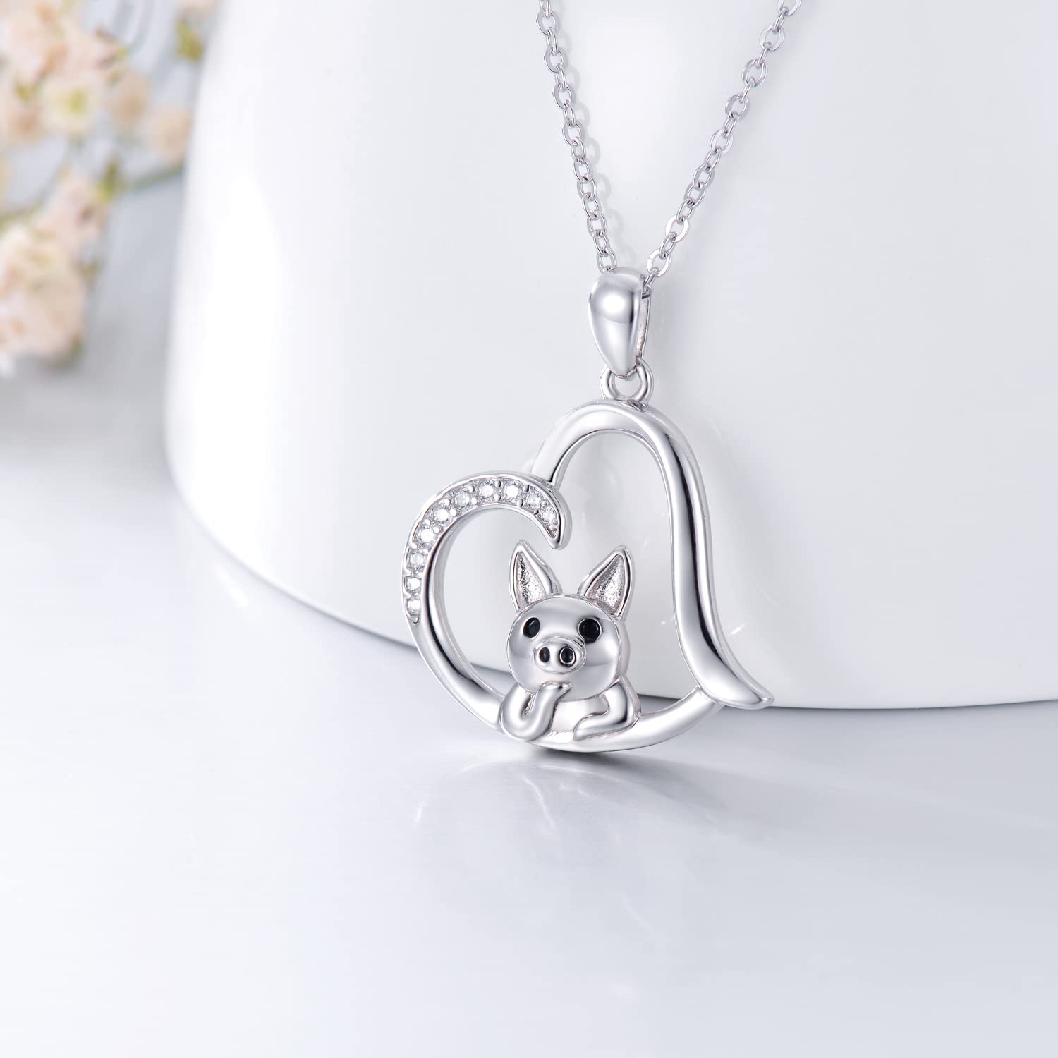 Pig Necklace for Women 925 Sterling Silver Cute Animal Pig Pendant Necklace Gifts Charm Jewelry for Pet Lover